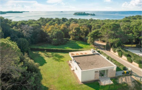 Awesome Home In Rovinj With Wifi